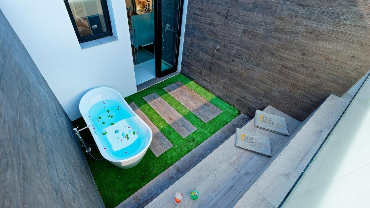 Deluxe Double Room exterior Bathtub