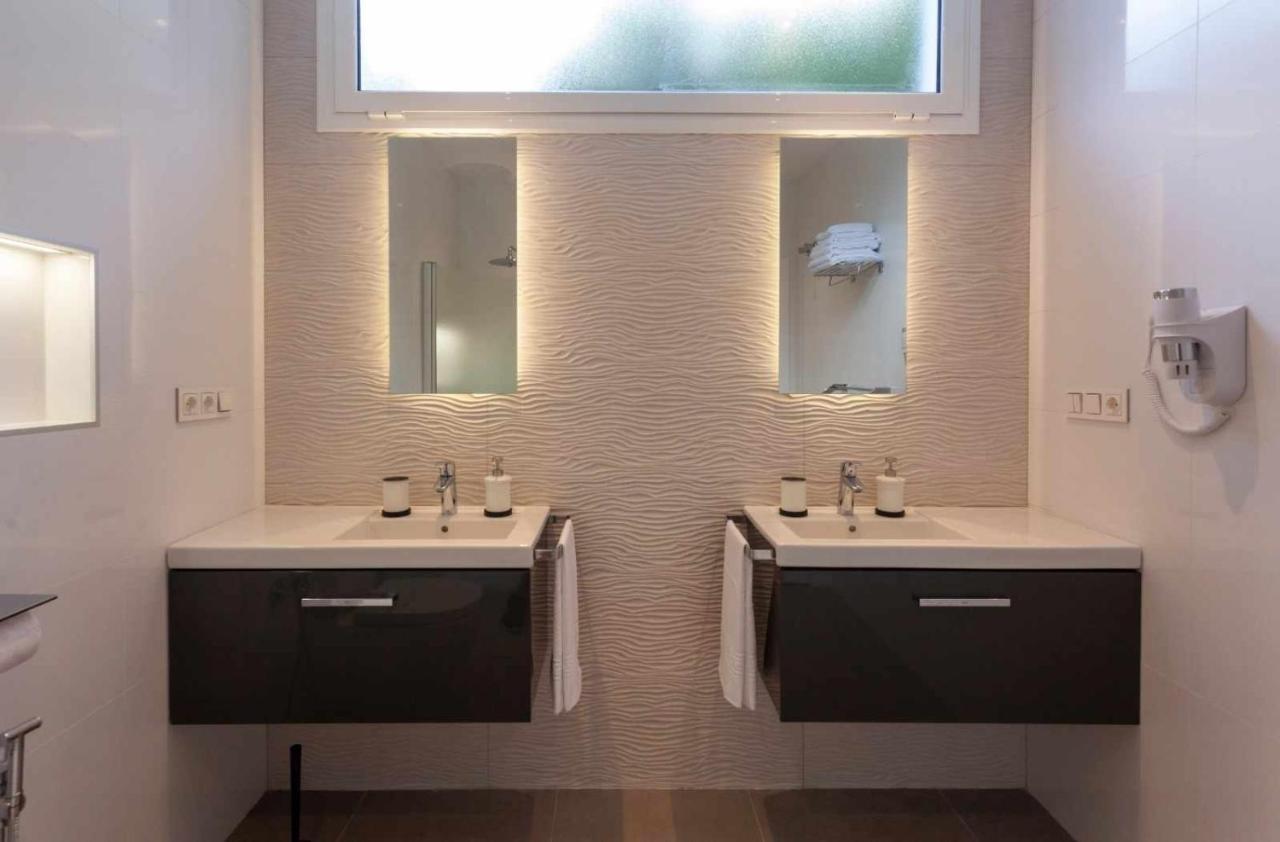 Deluxe Villa,1078859422:JPEG