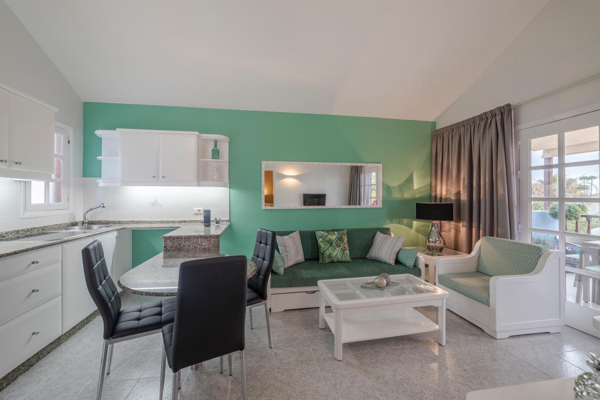 Superior Apartment
