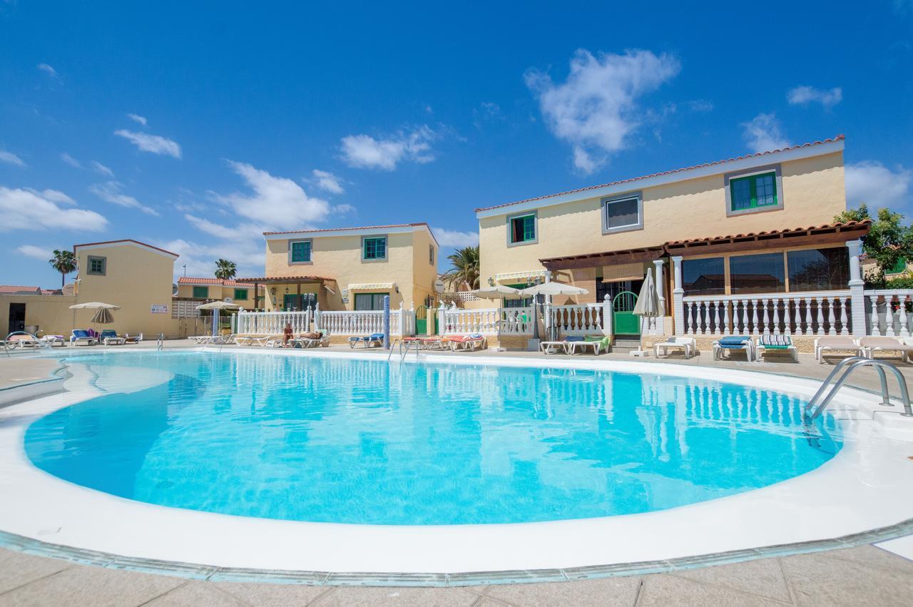 Holiday Home,643676304:JPEG