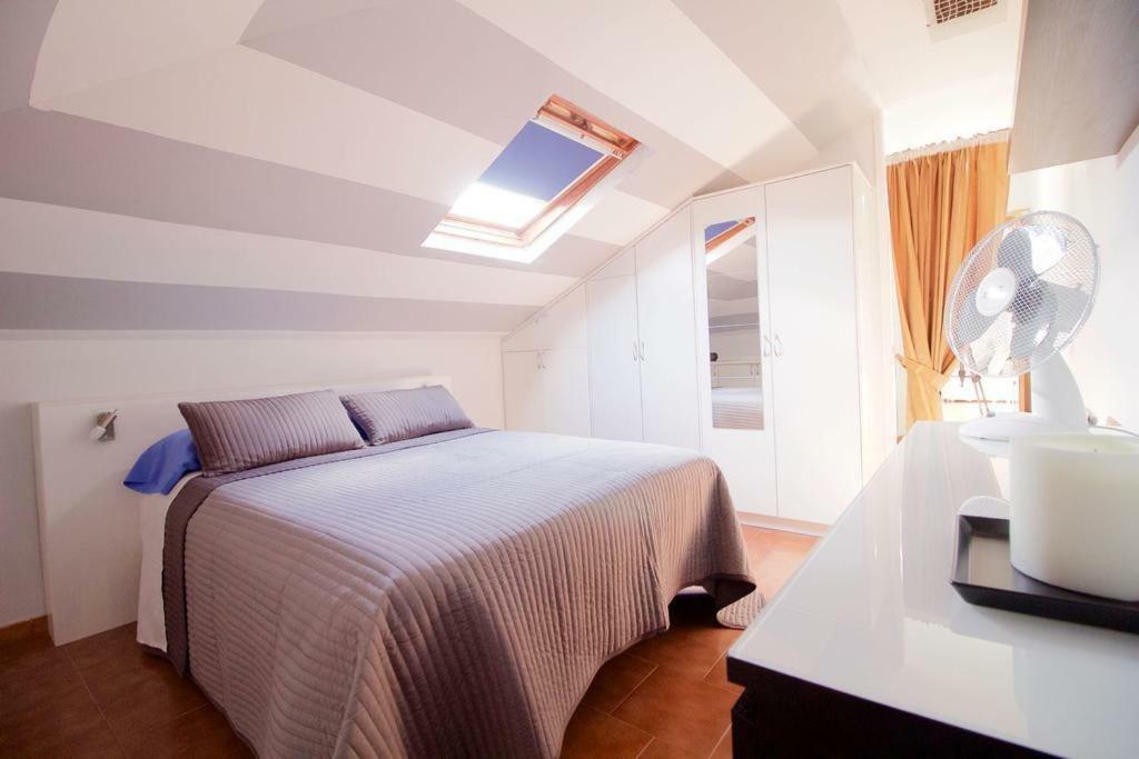 Penthouse Apartment,910971211:JPEG