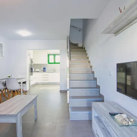 Bungalow Parque Gaviota 4 By Homestaygrancanaria-2