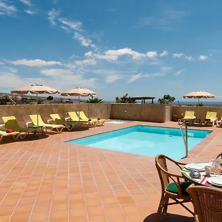 Villa Los Azules With Pool And Jacuzzi-3