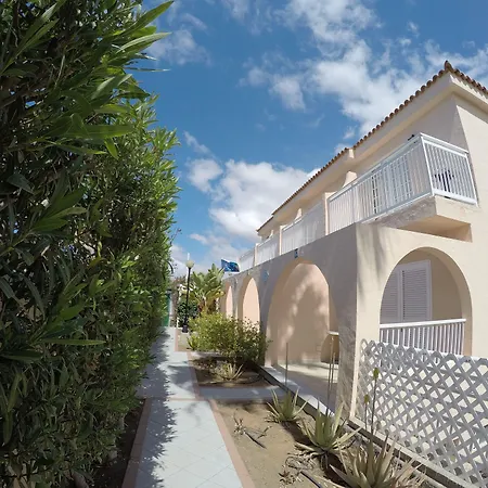 Bungalows Parque Nogal (Adults Only)-3